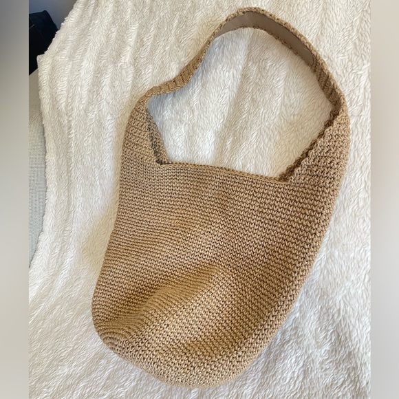 NANNA CAY Handmade Knit Tote Bag - Picture 3 of 15